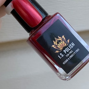 Temptress -red  pearl  nail polish