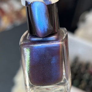 Moonlight Magic shifting  magnetic polish