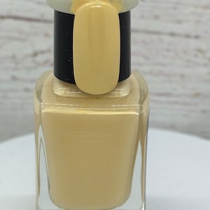 バターカップ ブリス イエロー クリーム ポリッシュ