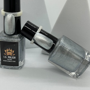 Blizzard  - magnetic polish light blue silver