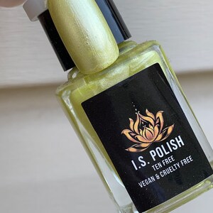 Lemon Lime Zest    a pearl green yellow  nail polish