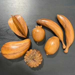 Vintage Wooden Fruit, 7 Piece