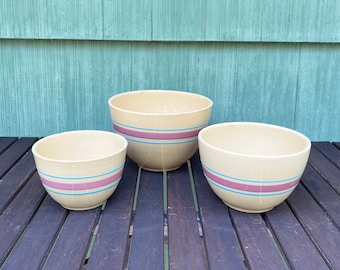 Watt Ovenware USA Nesting Bowls, Set of of 3, Pink Blue Stripe