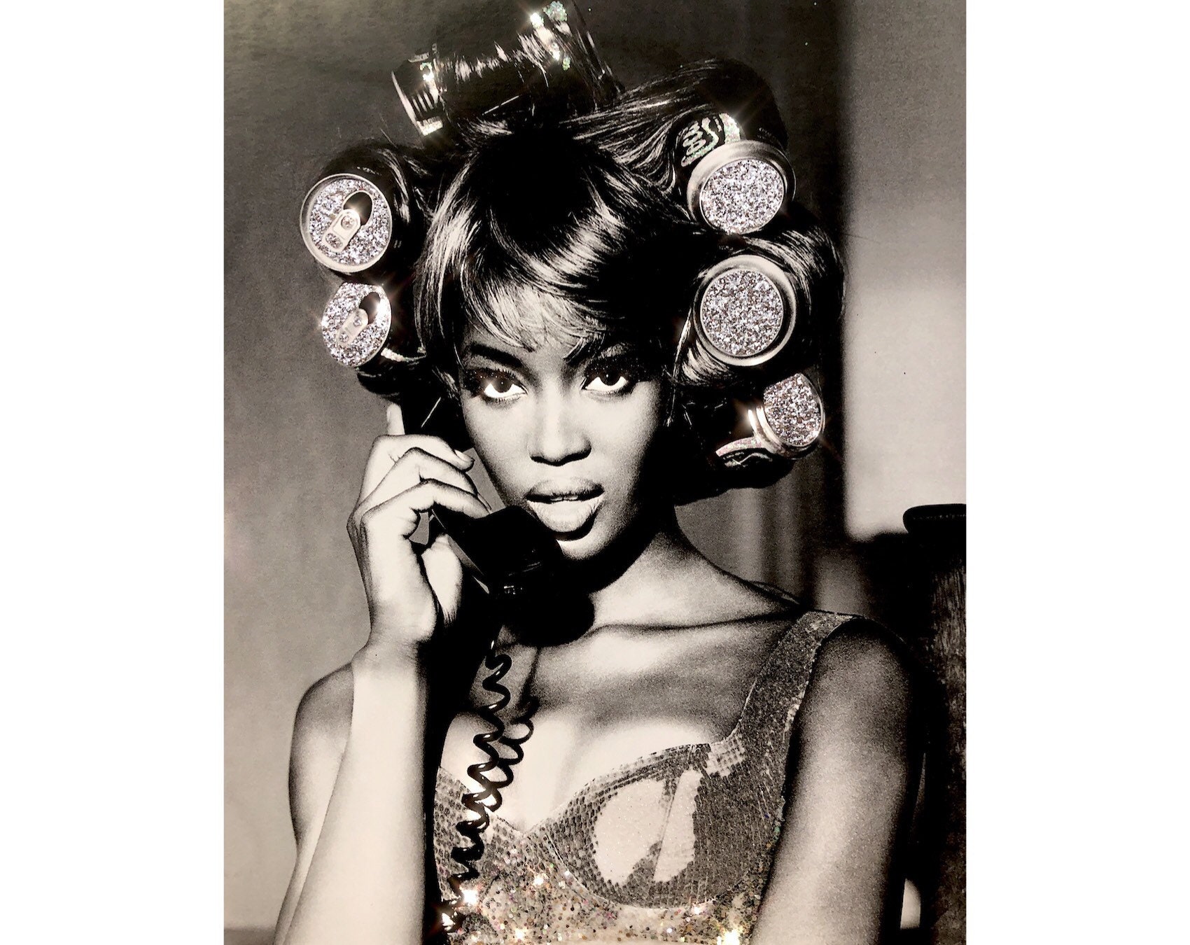 Naomi Campbell /ナオミ キャンベル/ポスター/ Sparkly NAOMI CAMPBELL 90s Cans in Hair Wall ART Sexy