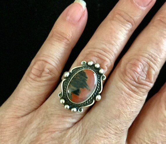 Lovely Vintage Navajo Petrified Wood & Sterling R… - image 2