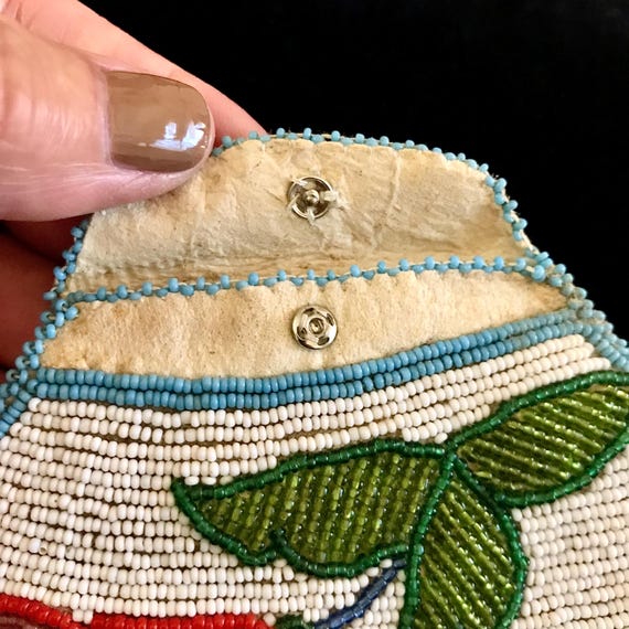 EXCEPTIONAL Vintage Native American Beaded Deersk… - image 4