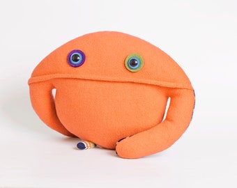 Bob, stuffed monster, easy grab ball,  tactile, soft doudou, soft fabric ball
