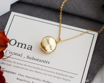 Geschenk für Oma mit Karte • Personalisiertes mini Medaillon mit Gravur • Fotomedaillon Kette • Muttertag Geschenk • 925er Silber LW020