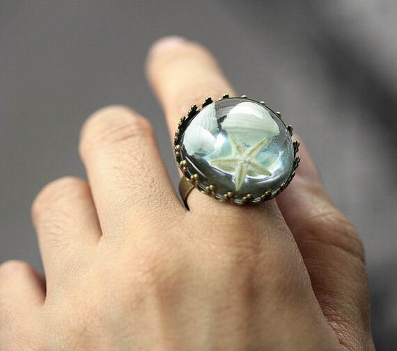 Items similar to Real starfish and seashell Aqua Ring R018 on Etsy