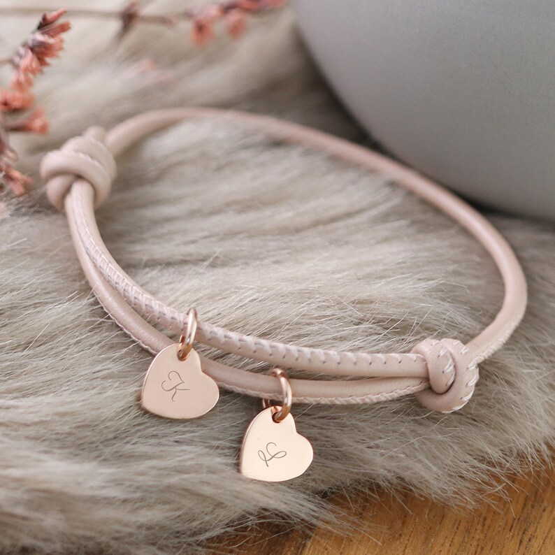 Bracelet en cuir avec pendentif coeur Gravure personnalisée Bracelet en cuir réglable Diverses couleurs Cadeau pour elle A164 image 5