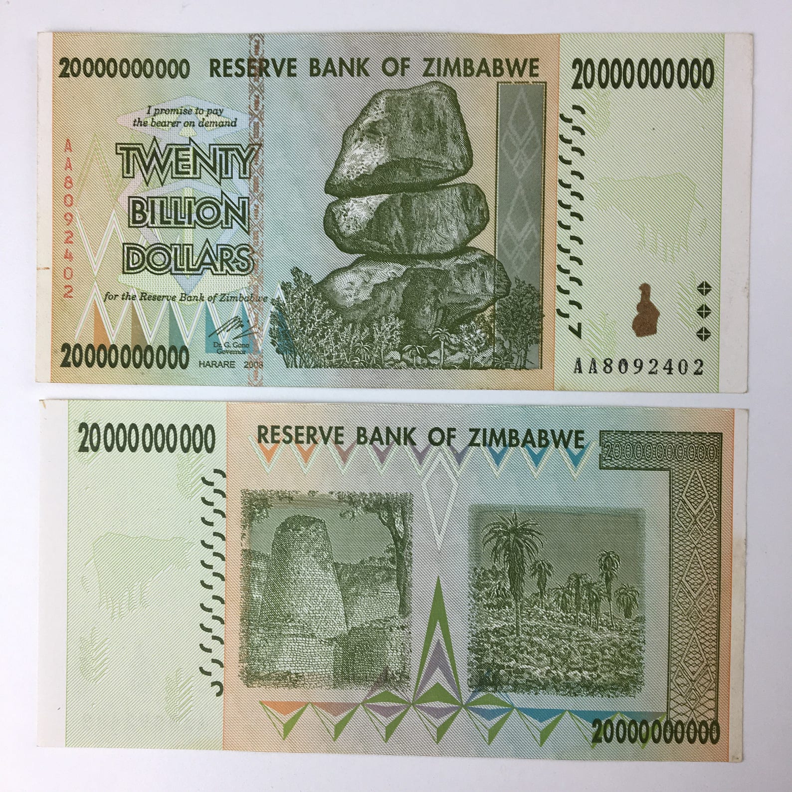 Зимбабвийские доллары купюры. Таблица умножения до 1000. Квадриллион денег. Купюры. 2 20000000000 плюс 20000000000.