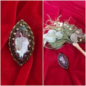 Vintage 1900&#39;s Romantic Antique Goth pewter colour metal frame with purple stone center brooch