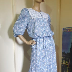 Vintage 80&#39;s Romantic Retro blue Floral peplum Lace collar dress L
