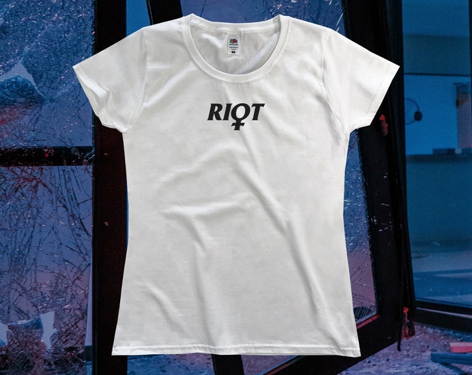 Riot Girl T-Shirt || Womens XS S M L XL