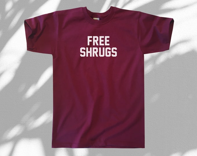 Free Shrugs T-Shirt || Unisex / Mens S M L XL