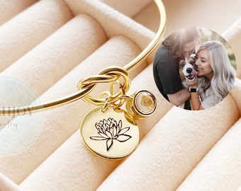 Custom Photo Projection Bangle Bracelet: Personalized Jewelry Gift