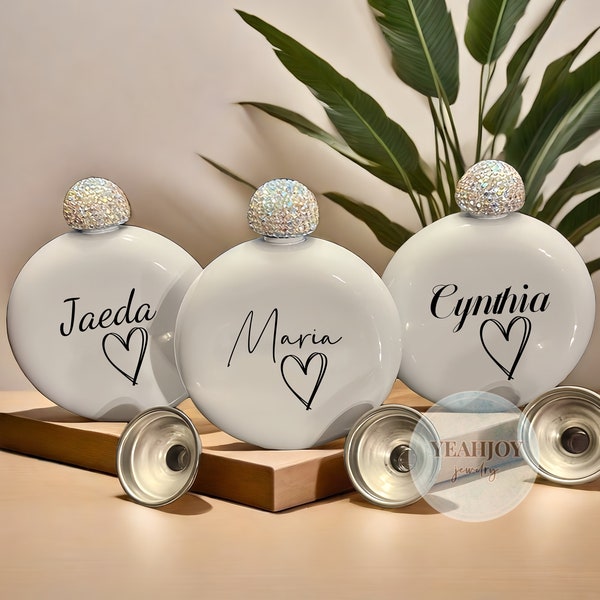 Personalized Engraved Name Flask ,  Round Flasks ,Flask for Bachelorette Party, Bridesmaid Gifts,  Bridesmaid Proposal Gift for Women