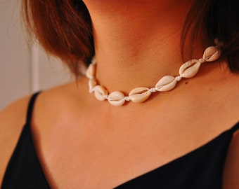 Cowrie Shell Necklace, Cowrie Shell Choker, Cowrie Necklace, Cowrie Choker, Cowrie Shell Jewelry, Shell Jewelry, Festival