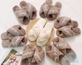 Custom Fluffy Bridal Party Slippers, Personalized Bride Gift