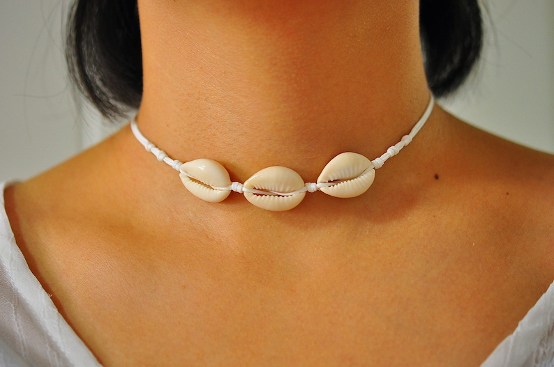 Cowrie Necklace Cowrie Shell Jewelry Cowrie Shell Necklace Cowrie Choker Cowrie Shell Choker Shell Necklace Festival Shell Jewelry