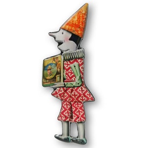 Spilla Pinocchio e l'abecedario - Bellissima spilla di resina fatta a mano in Italia -  Regalo originale e unico per persone speciali