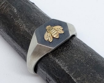 Anillo de sello de abeja de oro Anillo de abeja reina Anillo de compromiso único Anillo de promesa Anillo hexagonal Anillo de insecto Anillo geométrico de panal