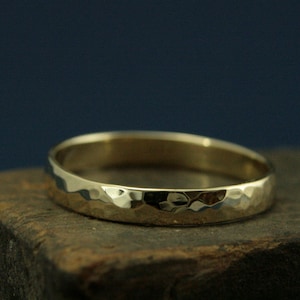 Hammered Gold Wedding Band 4mm Wide Perfect Hammered Band Solid 14K Gold Wedding Ring Rustic Gold Wedding Band Your Choice of Gold Color