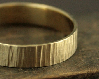 Men's Rustic Ring - Men's Gold Band - Gold Bark Ring - Gold Bark Band - Bark Hammered Ring - Rustic Wedding Band - 5mm Bark Ring