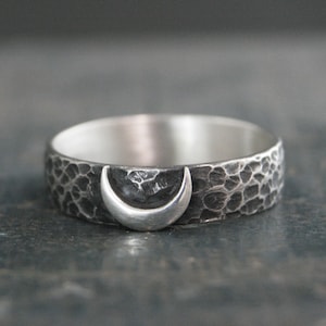 Moon Knight Inspired Ring Moon Ring Crescent Moon Ring for Men Sterling Silver 925 Hammered Textured Ring with Crescent Moon