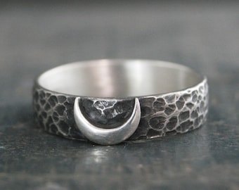 Moon Knight Inspired Ring Moon Ring Crescent Moon Ring for Men Sterling Silver 925 Hammered Textured Ring with Crescent Moon