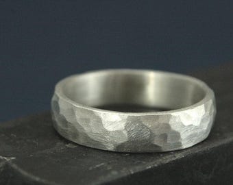 Perfect Hammered 5mm Band Men&#39;s Silver Wedding Ring Wedding Band Simple and Unique Solid Sterling Silver Hammered Band Rustic Band