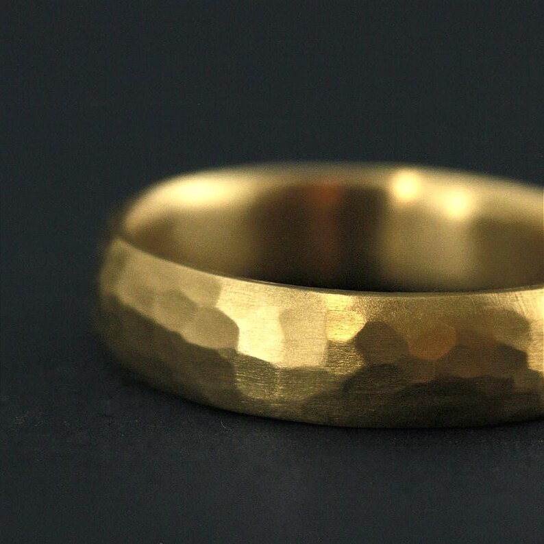 5mm Men's Gold Band Comfort Fit Band Hammered Gold Band Men's Wedding Band Men's Gold Ring Hammered Gold Ring Recycled Gold Ring Rugged Band Yellow