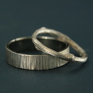 Conjunto de casamento dourado ~ Alianças de casamento de galhos ~ Alianças de casamento para ele e para ela ~ Conjunto de casamento de bosques ~ Anel de galho dourado ~ Anel de casca de ouro ~ Alianças de casamento rústicas