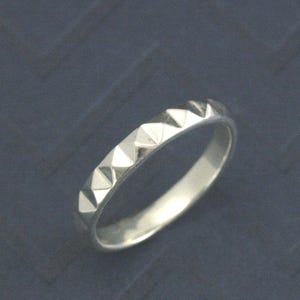 Spike Ring--Silver Stacker Ring--Pyramid Ring--Silver Spike Ring--Punk Rock Band--Geometric Ring--Silver Stacking Ring--Punk Rock Jewelry