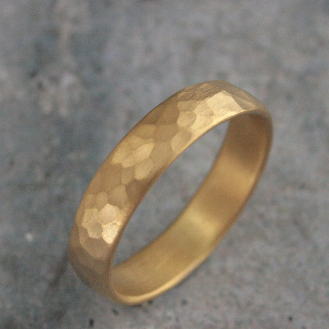 Solid Copper Band Ring – CR40T, Sizes 4-13, 1.5mm Wide (Our Thinnest Design)