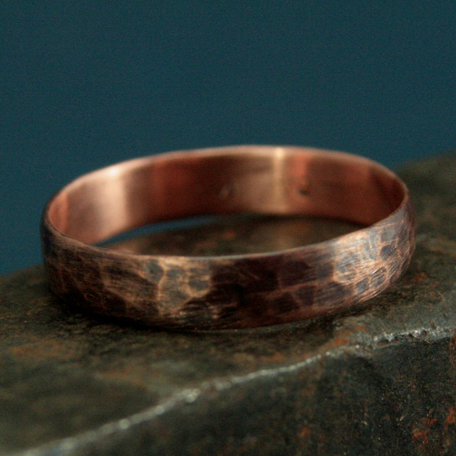 Rust Solid 14K Rose Gold Hammered Band Heat Patina Plain Jane Wide 4mm ...