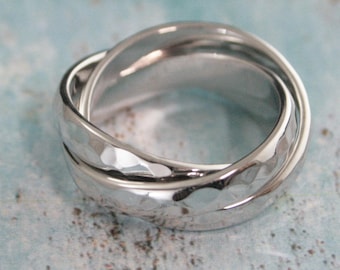 Solid Gold Chunky Rolling Ring 4mm Interlocking Bands 14K Gold Fidget Ring Triple Wedding Ring Gold Hammered Wedding Bands Substantial
