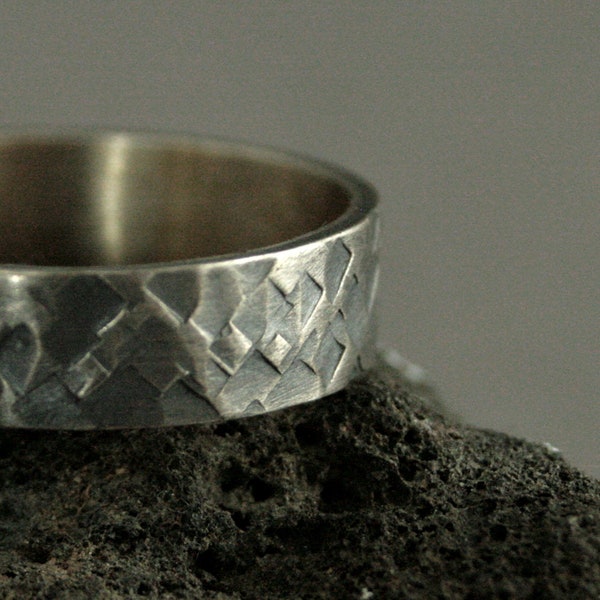 Silver Hammered Band Peaks of Zion Rustic Men's Ring Sterling Silver Men's Wedding Band for Him 6mm Wide Hammered Ring Brutalist Ring