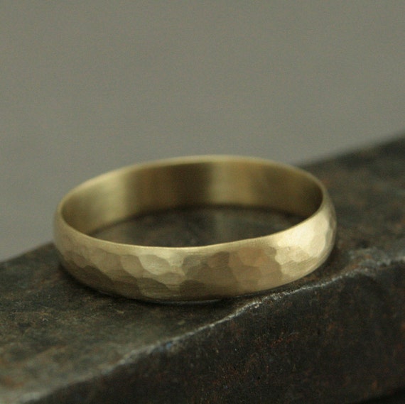 The Arche | 4mm Men's Hammered Titanium Wedding Band | Rustic and Main