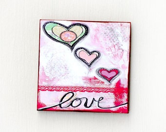 Valentines Day Gift - Valentines Decorations - Love Magnets - Wedding Favors - Refrigerator Magnets - Heart Magnet - Fridge Magnet