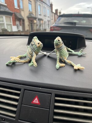 Pendentif Voiture Grenouille En Crochet - Fait Main En Fil De Coton - Décoration Swing Pour Rétroviseur