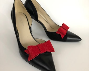 Genuine Suede Red color bow shoe clips, Shoe Decorations, Christmas shoe clip