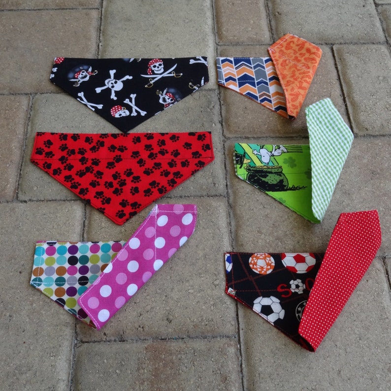 Sport Reversible colorful Pet Bandana Over the collar Dog Bandana Slip-On Bandana Reversible Dog Bandana