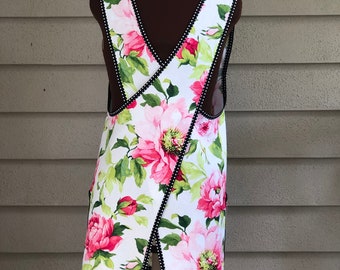 Japanese style Cross Back Cotton Apron, Peony Flower Cross Back Slip-On Apron, Cross Back Apron with Pockets