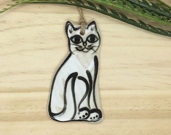 Handmade Hand-painted Pottery Ornament *White Kitty*