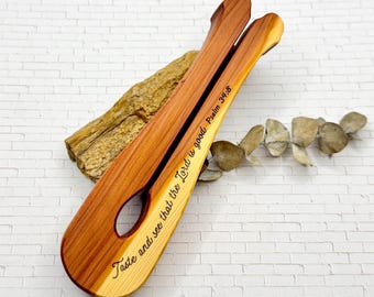 Handcrafted Aromatic Cedar Coffee Bag Clip & Scoop: Eco-Friendly Kitchen Accessory