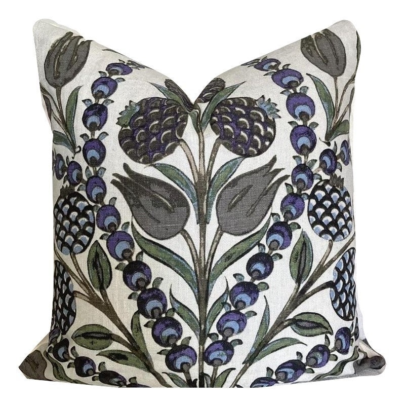 Thibaut Cornelia Navy Wallpaper 2 Double Rolls