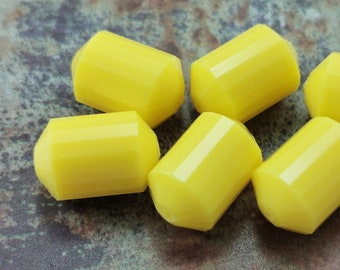 Vintage Yellow Beads ( 20 pcs ) , Barrel German Beads , Findings ,  18x12mm , Cone Lucite Beads