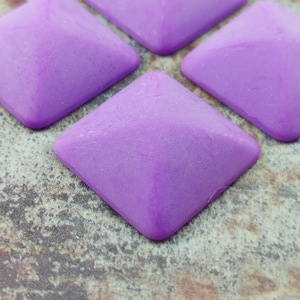 cabochons carrés vintage ( 6 pcs ) , cabines Lucite 28mm , fournitures de bijoux vintage - sq09