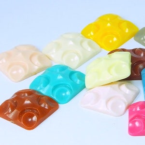 10 pcs Carved Square Cabs, vintage German Cabochon , Plastic Square Cabs , 20 mm , Résultats, Fournitures , Approvisionnement